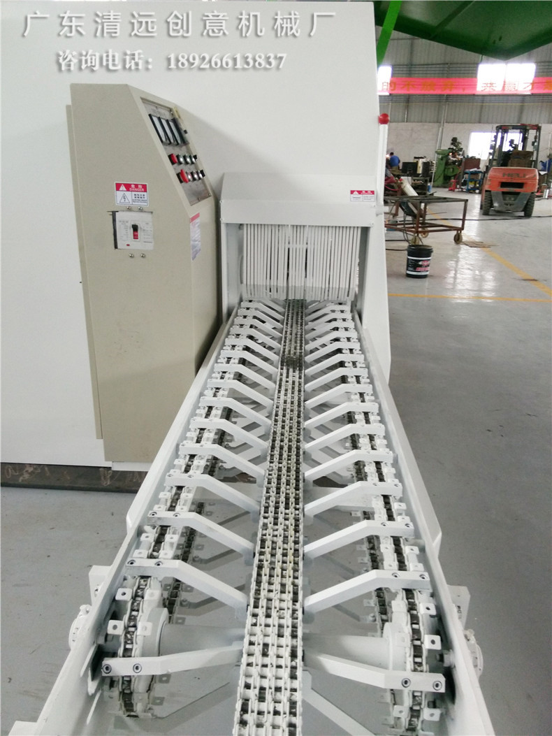 廣東圓木多片鋸進(jìn)料使用V型槽自動(dòng)對(duì)中設(shè)計(jì)