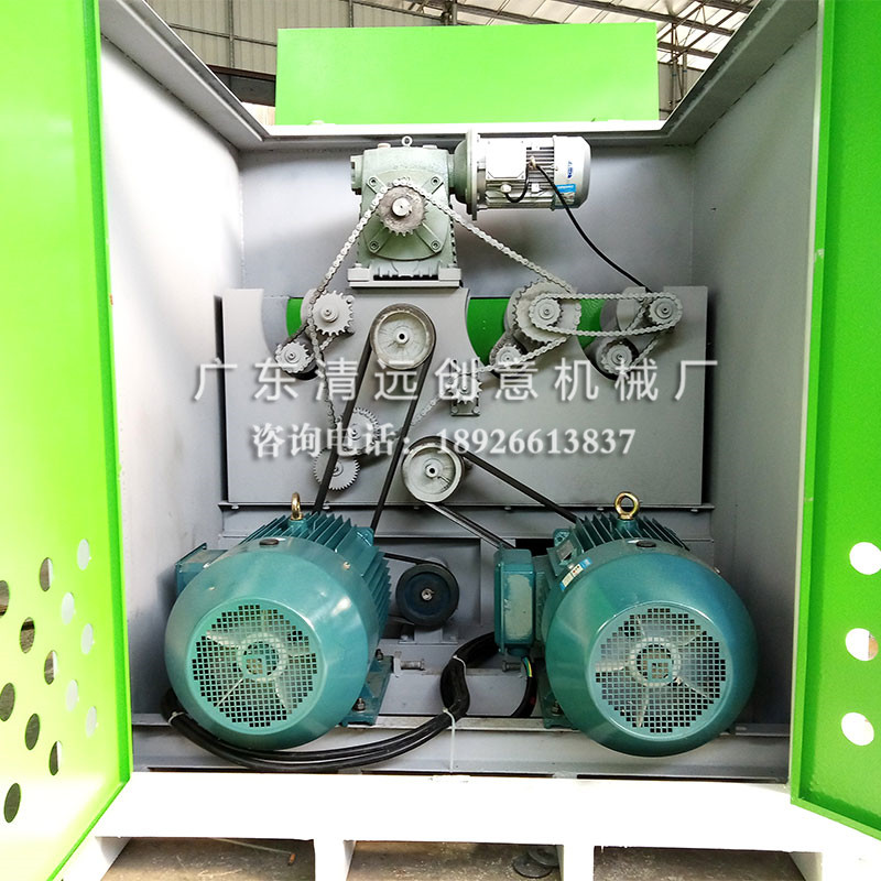 圓木多片鋸安裝國(guó)家安全標(biāo)準(zhǔn)電箱，雙電機(jī)配置