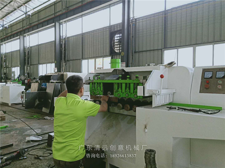 多片鋸生產(chǎn)車間生產(chǎn)中，上下軸多片鋸采用超薄鋸片，出材率高達(dá)80%以上