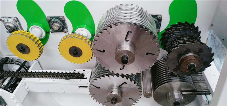 圓木多片鋸采用超薄鋸片，出材率高達(dá)80%以上