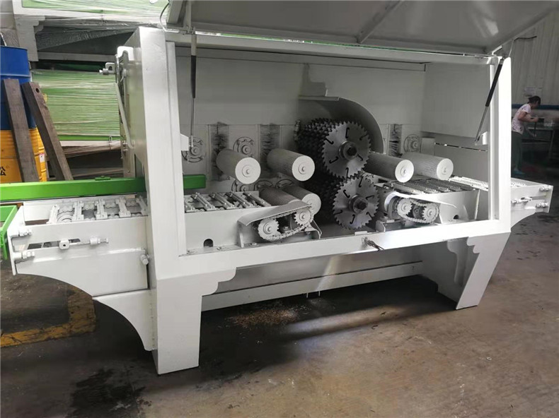 方木多片鋸運用超薄小尺寸鋸片，負荷小，省材省電。