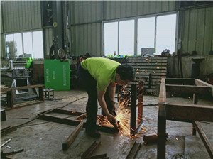 一天開板20立方，今年新出品的圓木多片鋸做到了